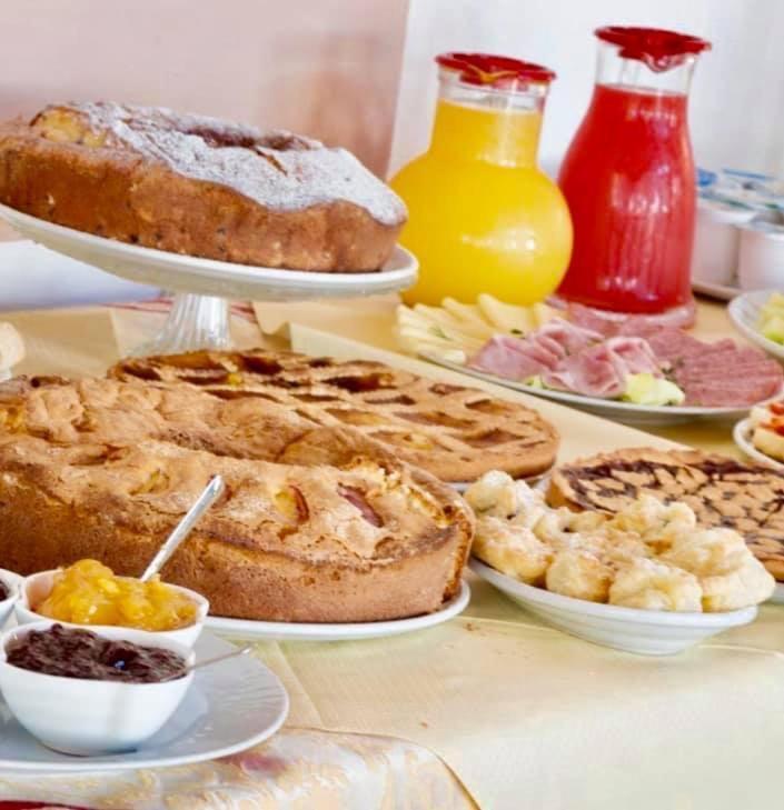 Piazza Duomo B&B Лече Екстериор снимка