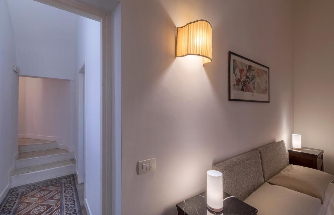 Piazza Duomo B&B Лече Екстериор снимка